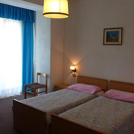 Hotel Terminus Levico Terme Zewnętrze zdjęcie