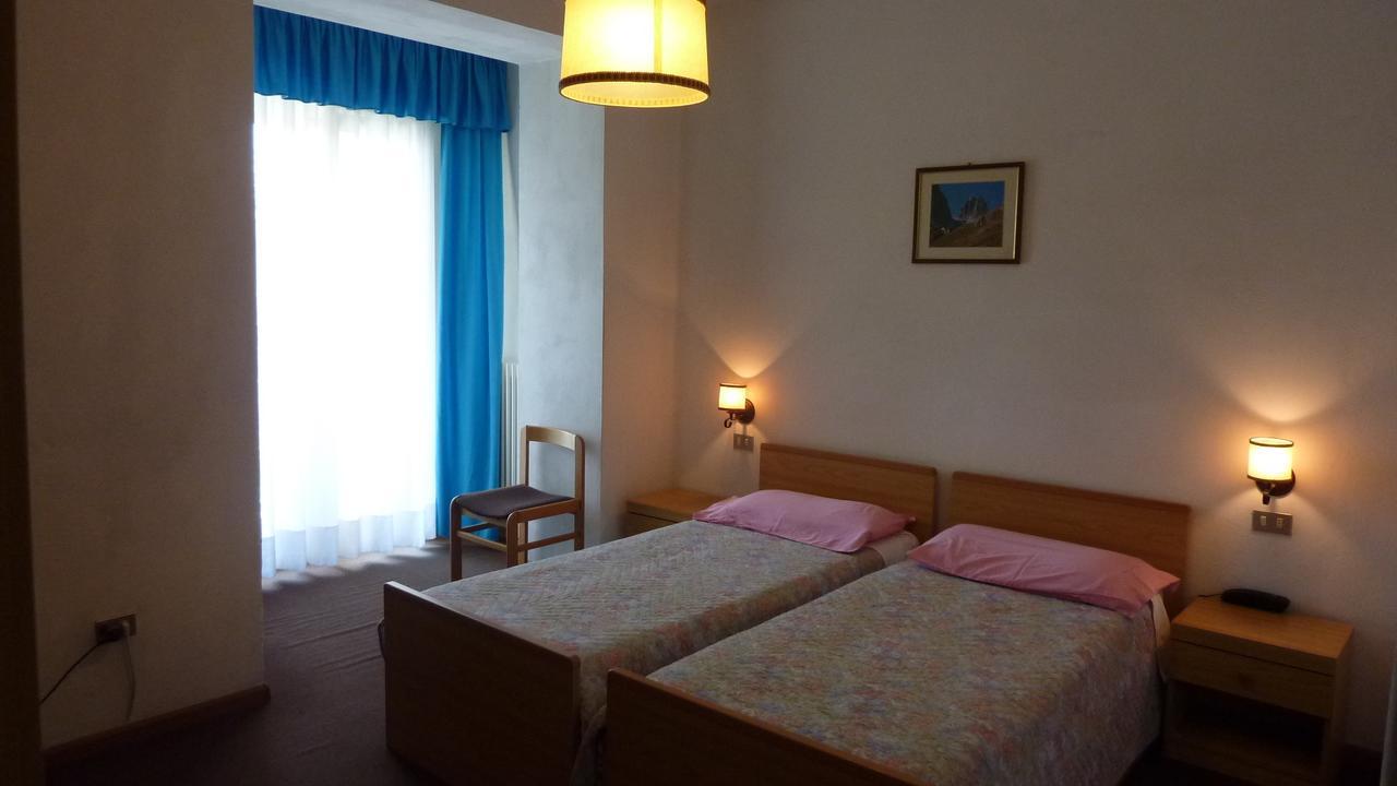 Hotel Terminus Levico Terme Zewnętrze zdjęcie