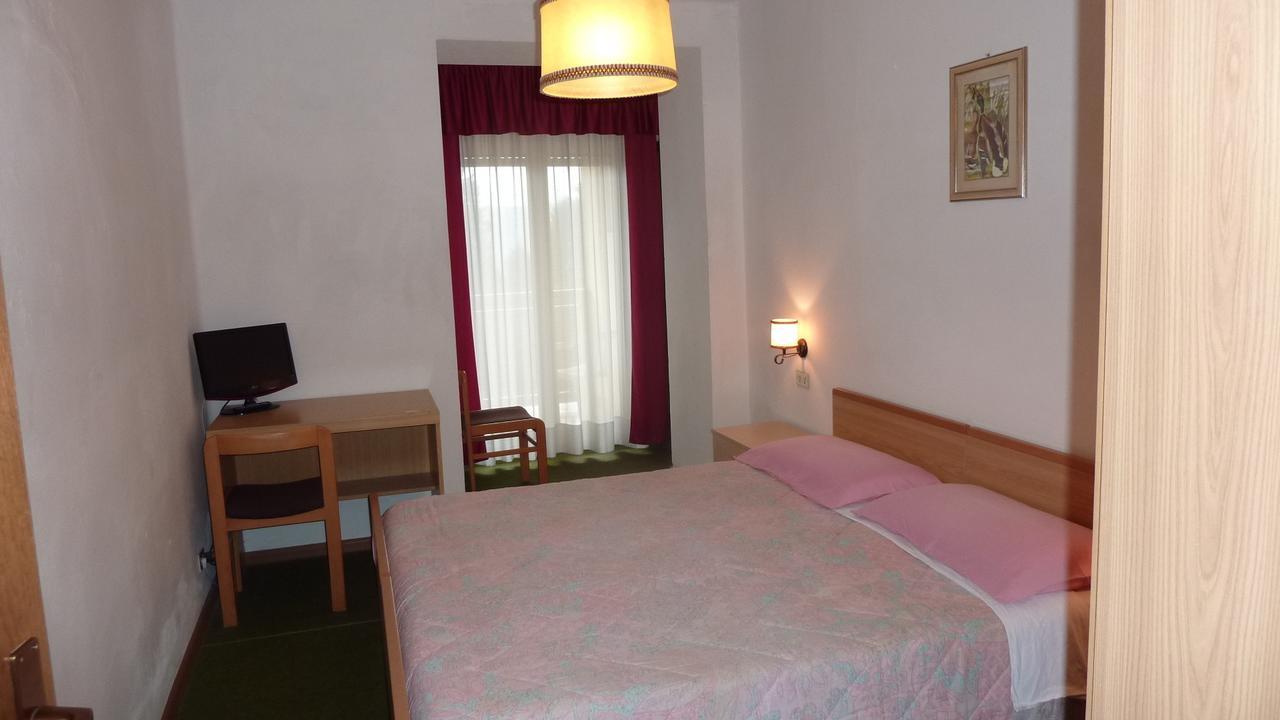 Hotel Terminus Levico Terme Zewnętrze zdjęcie